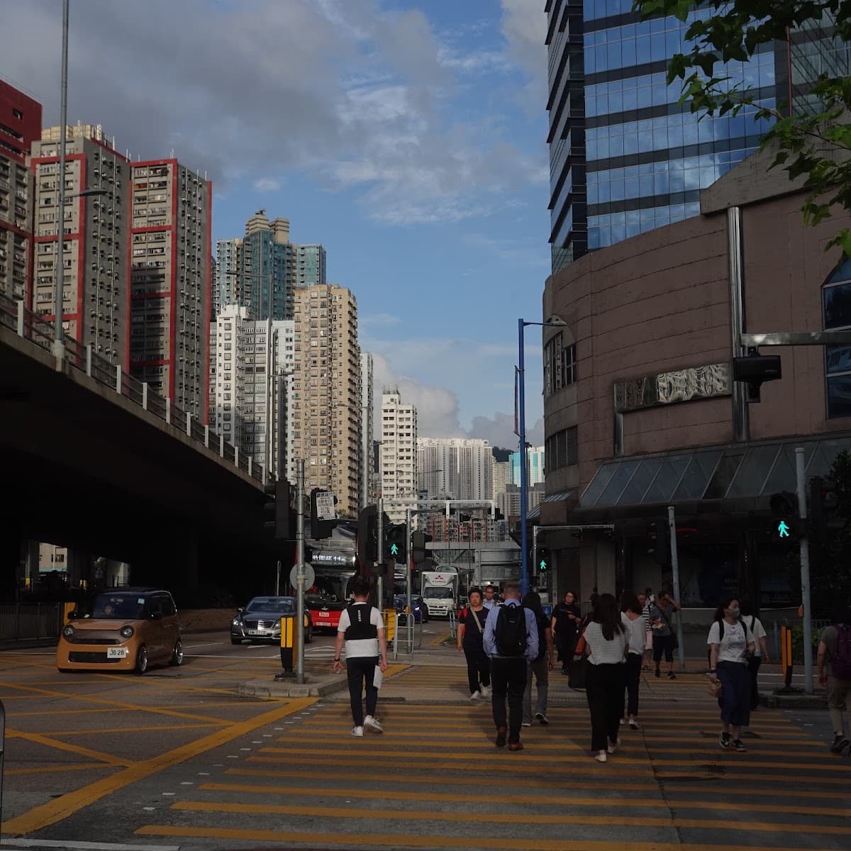 觀塘鴻圖道1號停車場 實景照片 9