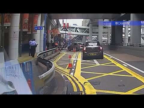 車CAM直擊 - APM 停車場外錄影捉人排隊停黃格 大家自己多多留意下喇