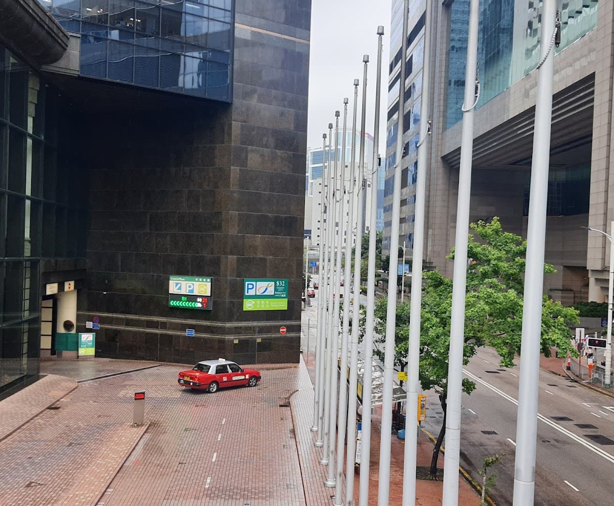 灣仔中環廣場 Central Plaza 停車場 實景照片 5