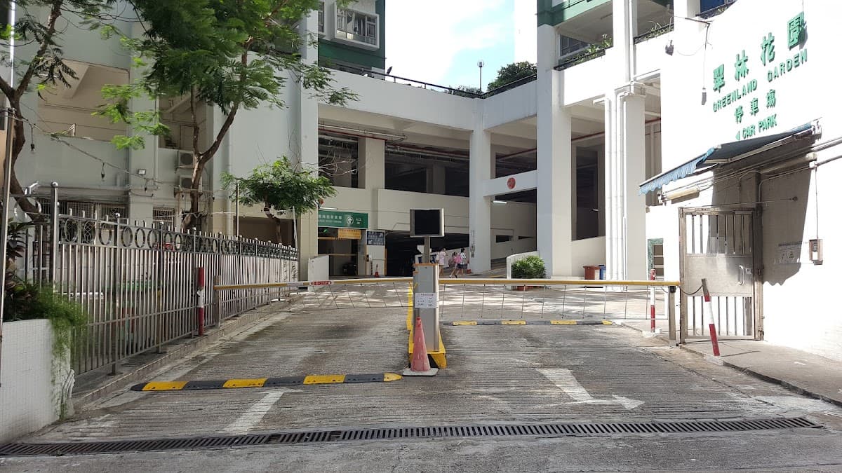 翠林花園停車場 實景照片 9