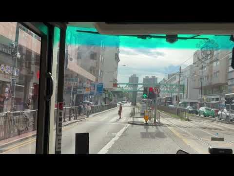 車CAM直擊 - 嗌唔該都無用喇..路中心點落車呀？