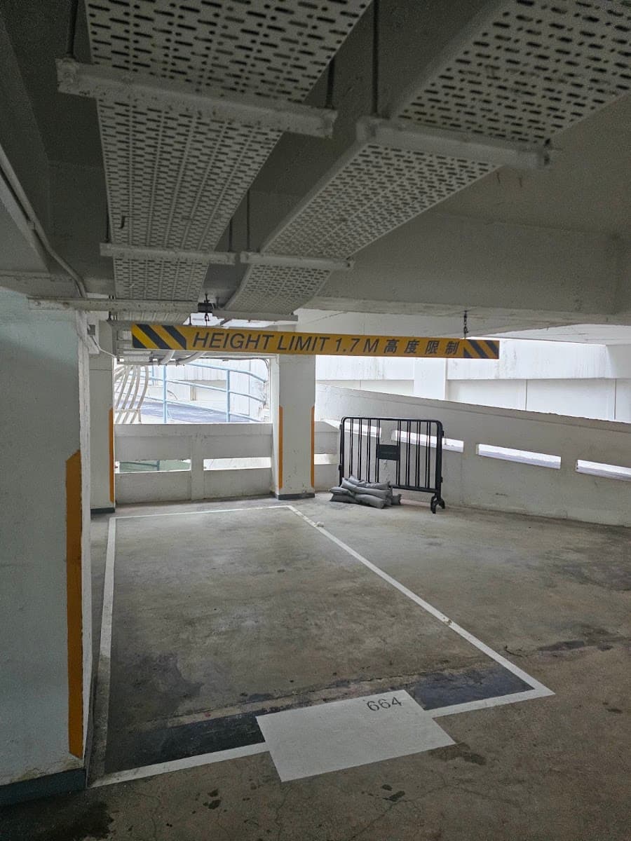 禮頓中心 Leighton Centre 停車場 實景照片 8