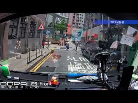 車CAM直擊 - 南里 七人車泊轉彎位 被貨車掃中