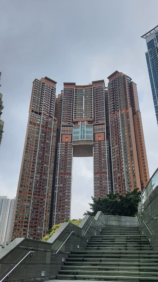 港鐵九龍站停車場 實景照片 6