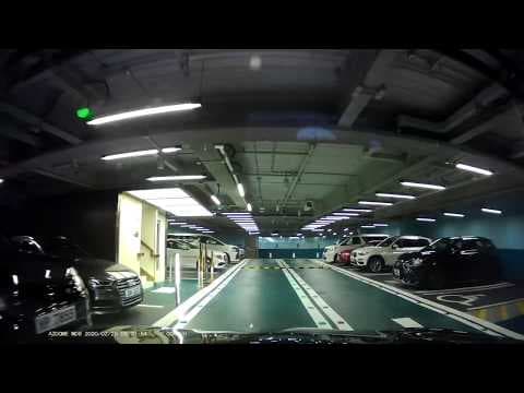 停車場介紹: 中間道 H Zentre (入)