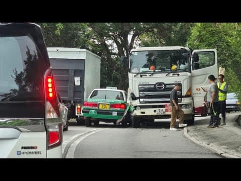 車CAM直擊 - 大網仔路三車相撞 的士三文治 事發一刻