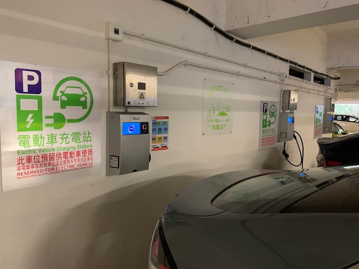 順利邨體育館停車場 實景照片 4