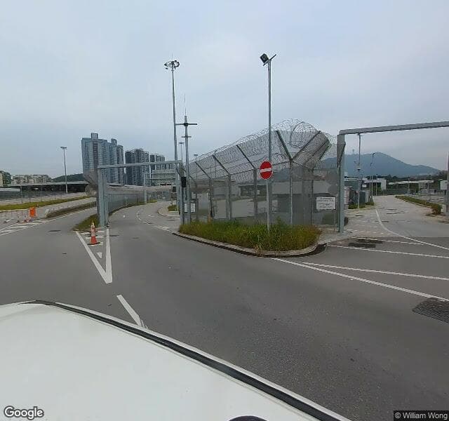 香園圍松記露天停車場