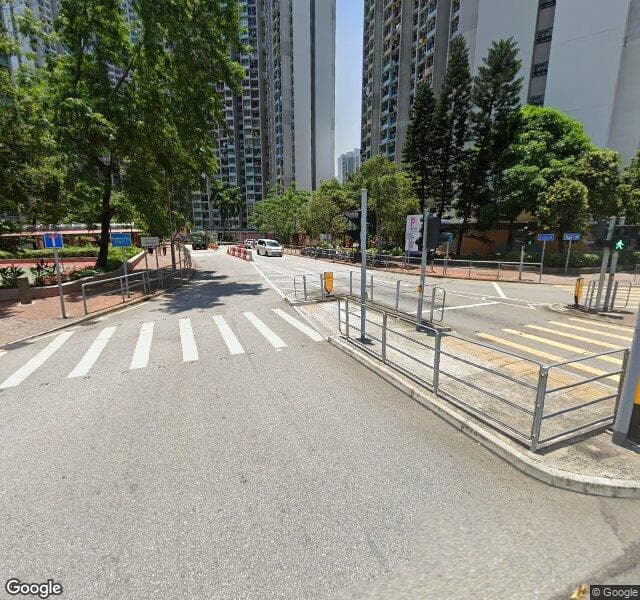 天水圍天耀廣場停車場
