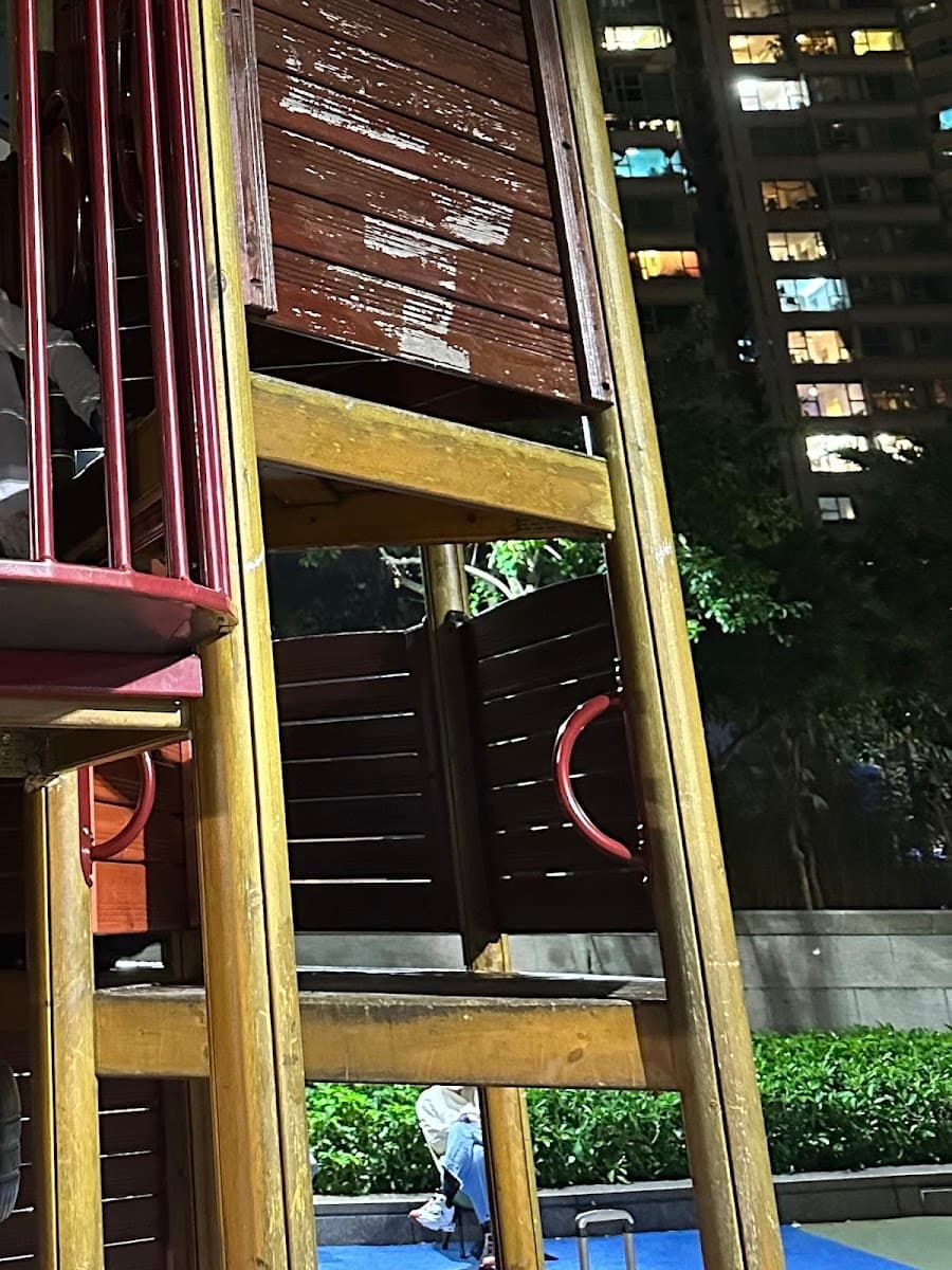 港鐵九龍站停車場 實景照片 9