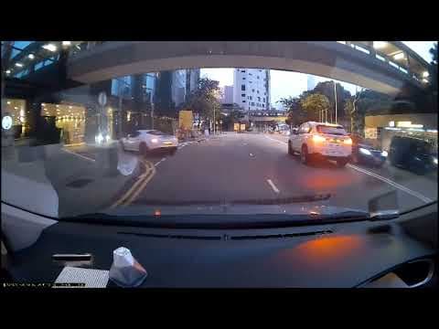 車CAM直擊 - 自投羅網
