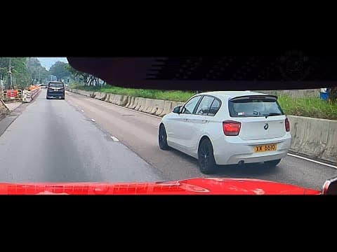 車CAM直擊 - XK6610 寶馬老屈硬cut 追上黎小老母！另加迴旋處表演插中港牌