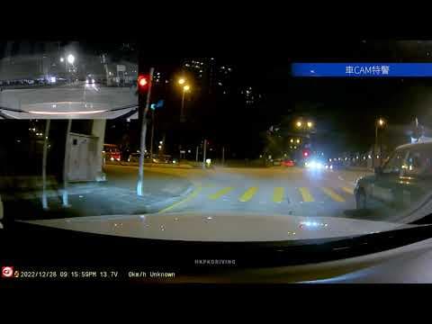 車CAM直擊 - 女友話我楂太快，我話的士黃燈急停想鑿我一筆，大家評理@汀角路
