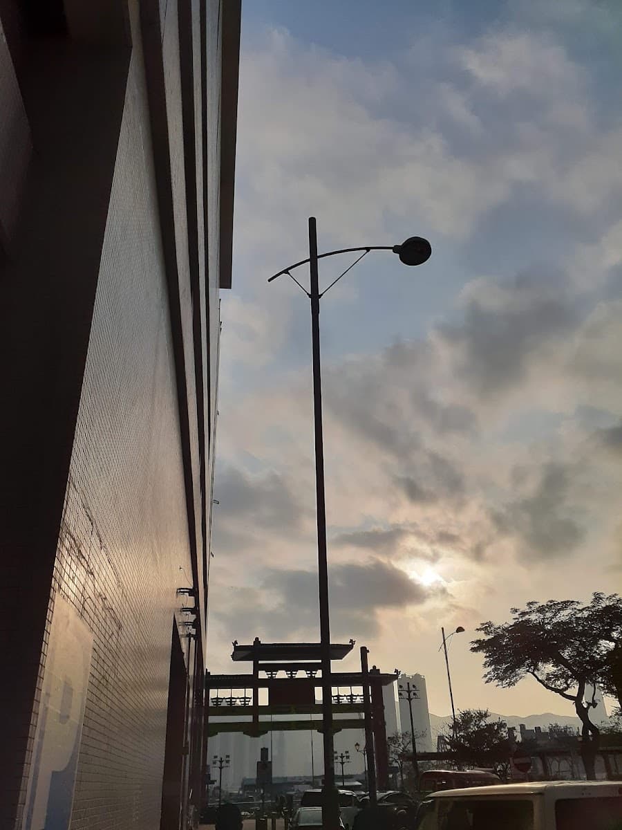 鯉魚門市政大廈停車場 實景照片 4