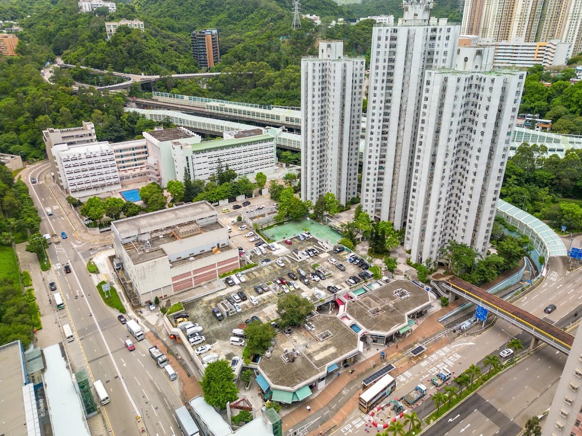 海福花園停車場 實景照片 1