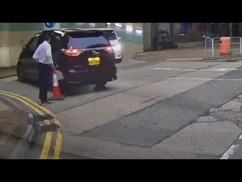 車CAM直擊 - 趕住做節都唔係咁嘅 未慶祝先俾人問侯娘親就唔好喇 