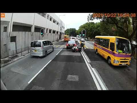 車CAM直擊 - 身有屎定無感覺？俾人隊尾自己走？