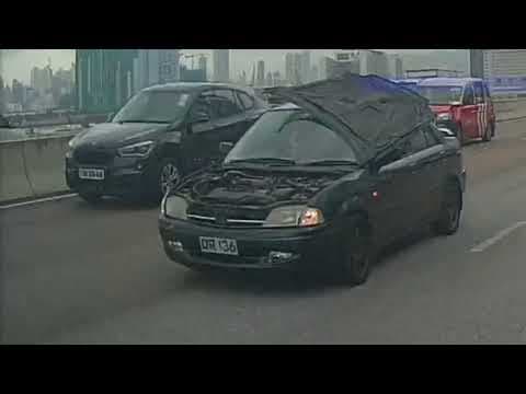 車CAM直擊 - 觀塘繞道東隧方向…有車行行吓成個頭冚反起