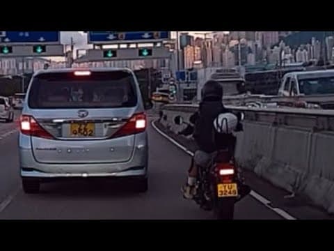 車CAM直擊 - ZZ9502 連cut兩線加玩迫力 差啲夾到電單車