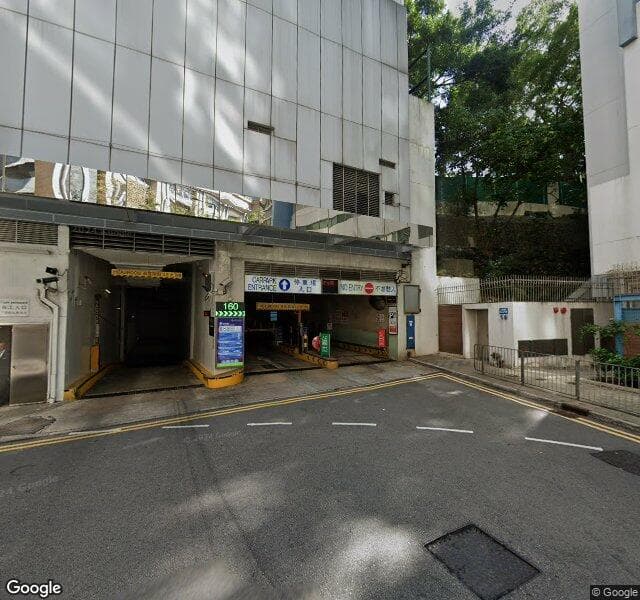 佐敦香港童軍中心停車場 (龍堡國際)