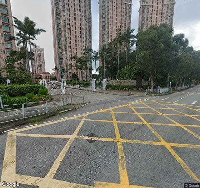 香港黃金海岸住宅二期停車場