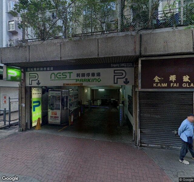 海光苑停車場