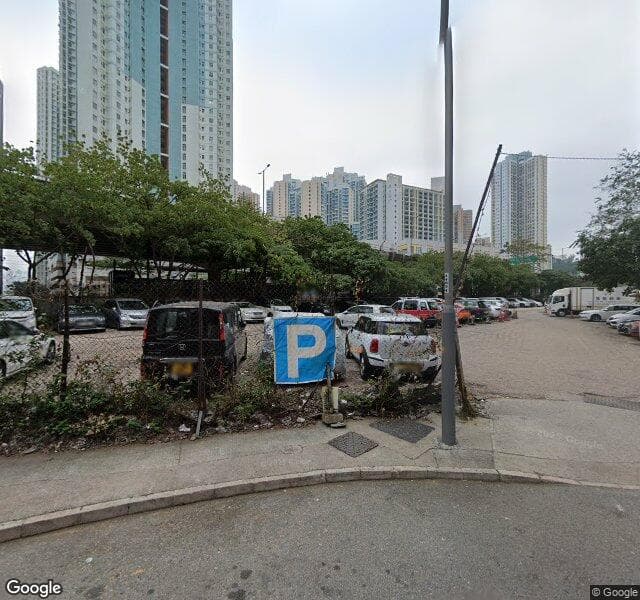 筲箕灣興民街 Hing Man Street 露天停車場