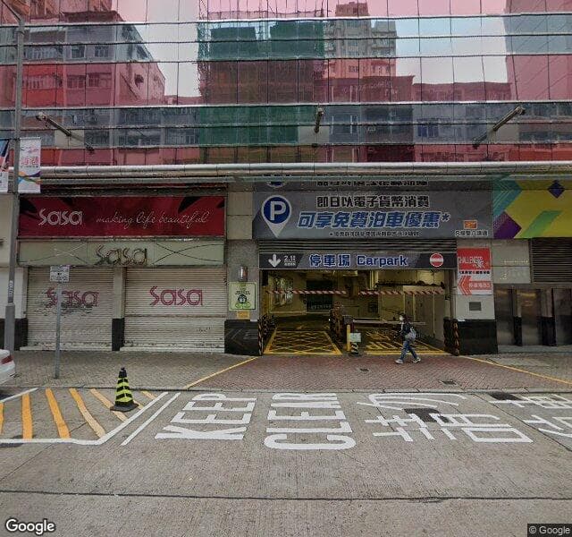 始創中心 Pioneer Centre 停車場