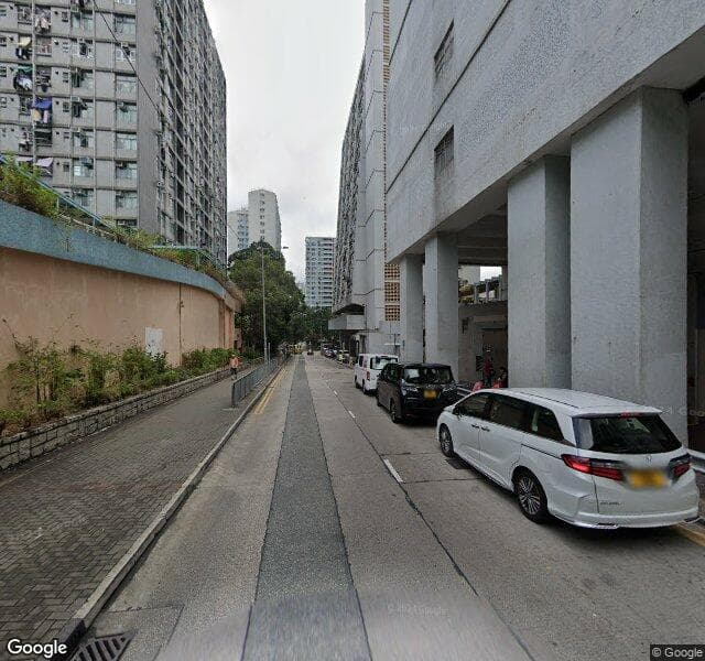 樂富街市停車場