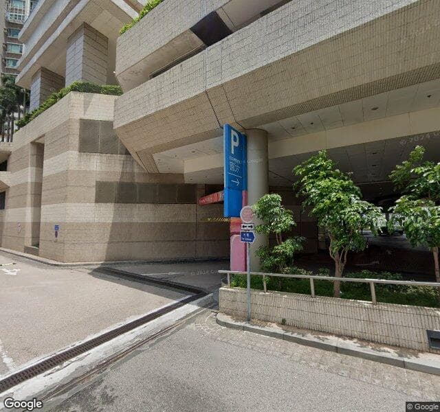 港鐵九龍站停車場