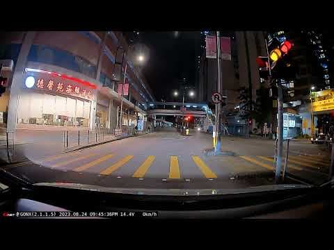 @車cam直擊,馬路之友友友,荃灣有專線小巴司機衝燈,（CX1010）在永順街近怡康街路口 （拾幾條人命在你手🤦‍♂️）