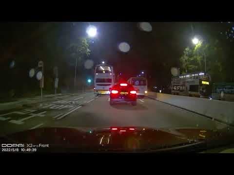 車CAM直擊 - 鴨利洲橋四環被巴士揩爛側鏡