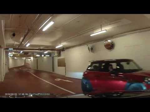 停車場介紹: 灣仔利東街 (出)