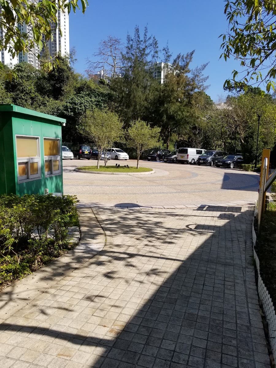 牛池灣公園停車場 實景照片 6
