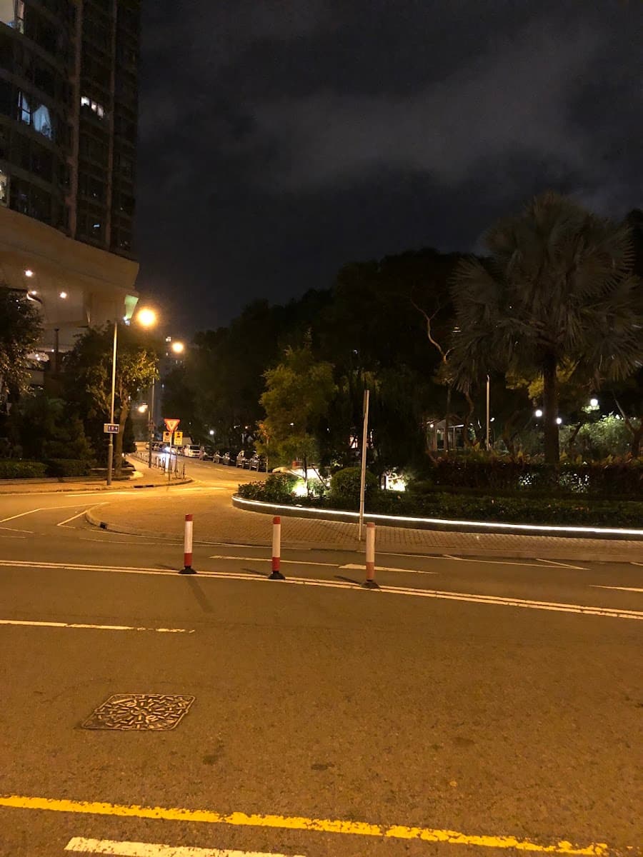 海逸坊 The Laguna Mall 停車場 實景照片 5
