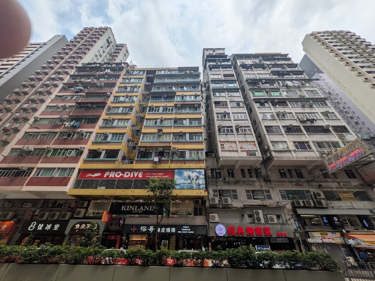 灣仔中國海外大廈 China Overseas Building 停車場 實景照片 4