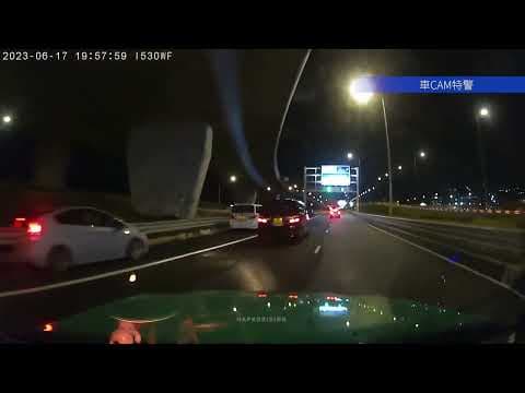 車CAM直擊 - 赤鱲角路 綠的 Dup車自炒撞欄