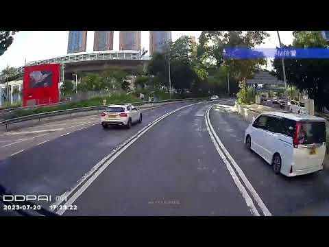 車CAM直擊 - 唔熟路所以咪停定再cut線囉，有咩咁出奇？仲已經推上影住駕？？片主真係厚多士 (曲到圓)