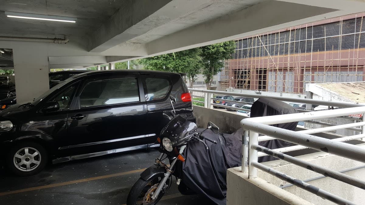 麗安邨停車場 實景照片 5