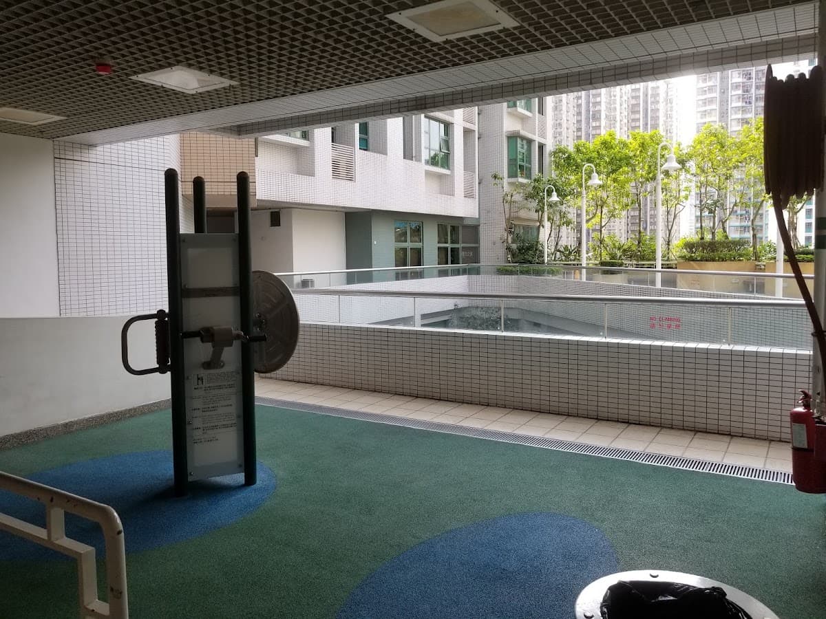 彩頤居停車場 實景照片 7