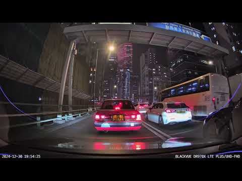 車CAM直擊 - (浪費數據系列) WU680 VC4687 係咩心態？明知堅拿道天橋落禮頓道塞緊車 就唔好格硬頂住條路