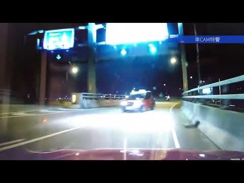 車CAM直擊 - 港珠澳大橋 連續兩架的士逆線