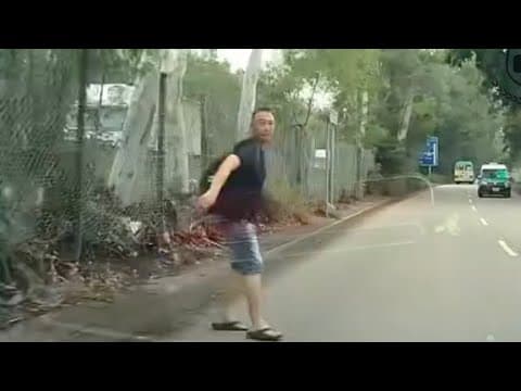 車CAM直擊 - 截的士啫，唔使連命都唔要啩