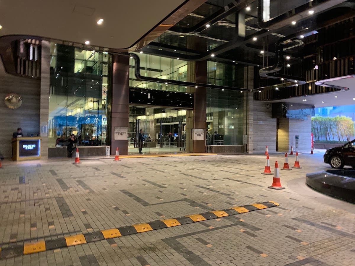 帝京酒店 Royal Plaza Hotel 停車場 實景照片 3