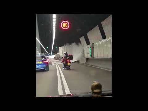 車CAM直擊 - 長青隧道 水舞間