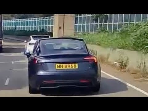 車CAM直擊 - 你前面果個都醒水識縮😂你仲硬99...