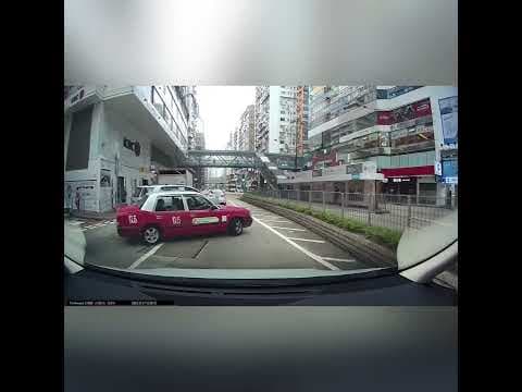 車CAM直擊 -  軒尼詩道波斯富街交界，貨車掃爛交通燈..