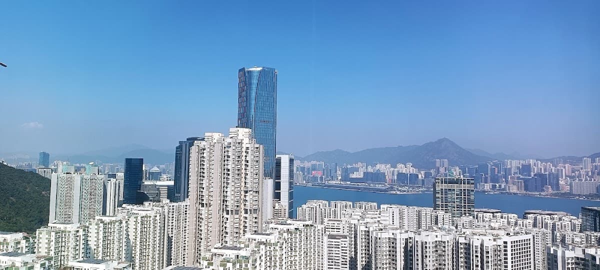 康怡花園俱樂部停車場 實景照片 8
