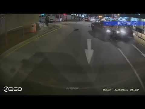 車CAM直擊 - 麗志路 兩的士相撞 話cut就cut 🤷🏻‍♂️🤷🏻‍♂️