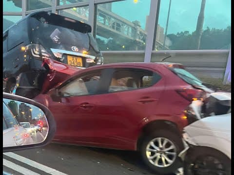車CAM直擊 - (意外後現場) 吐露港公路 快線疊疊樂
